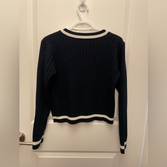 Must go before Jan 6th! Shein Sweater Size S - Picture 2 of 2